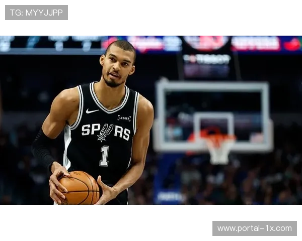 马刺138-125轻取独行侠，新星卡斯尔狂轰40分12篮板12助攻